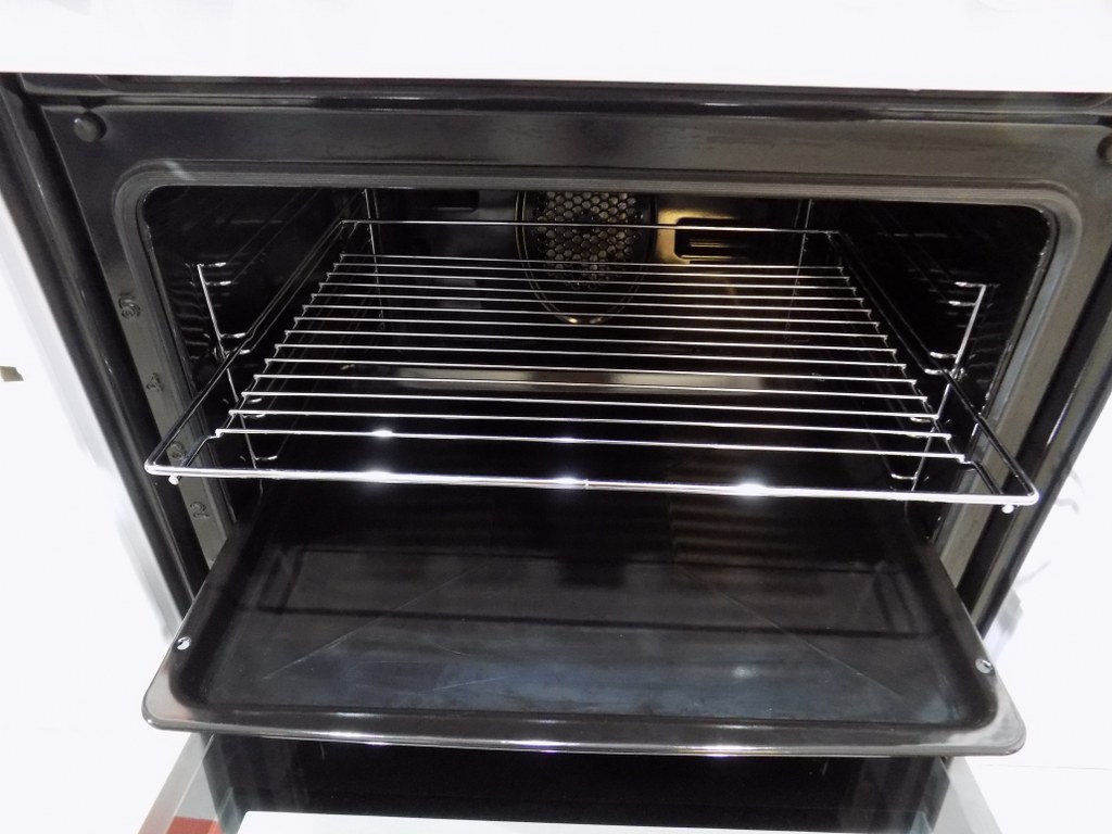 Готварска печка Beko FSM67320GWS