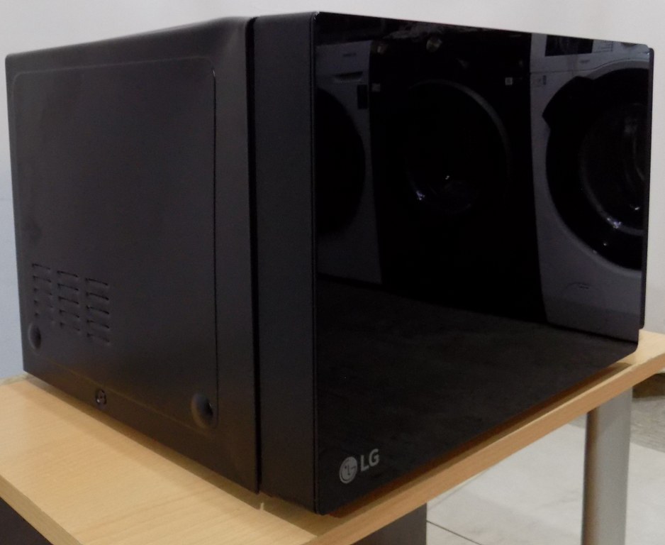 Микровълнова фурна LG MH6535GDS