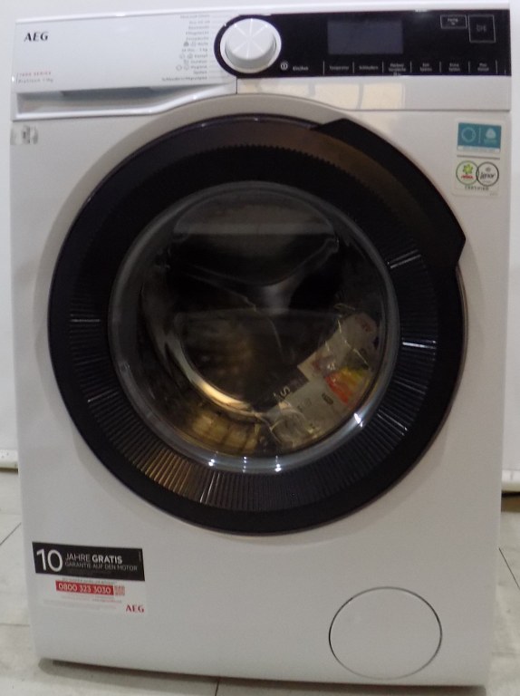 Пералня AEG LR7A70690