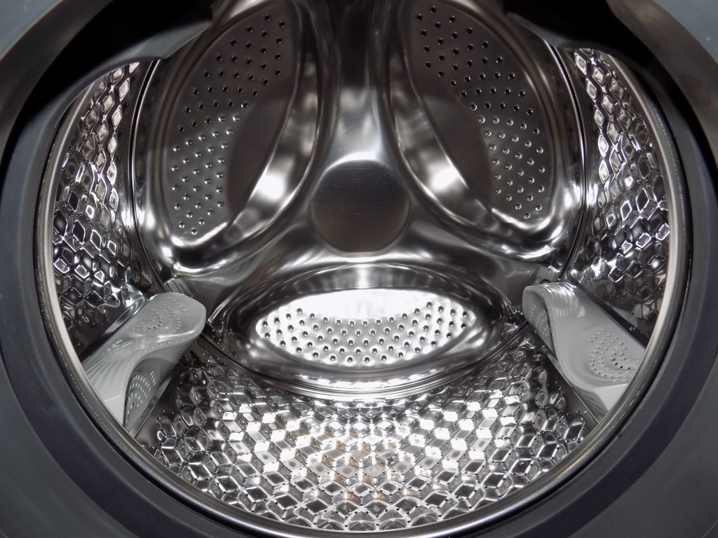 Пералня със сушилня Midea MF200D86WB-14EAS