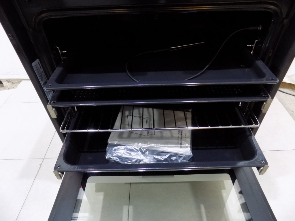 Фурна за вграждане Gorenje BSA 6747 A04BG