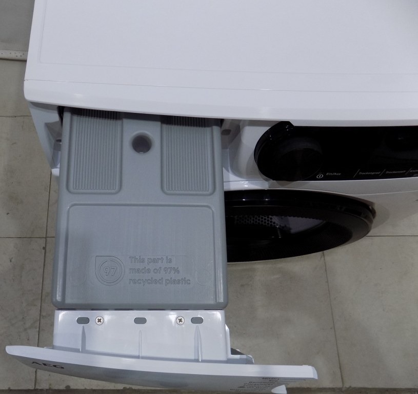 Сушилня AEG TR8AMZ68