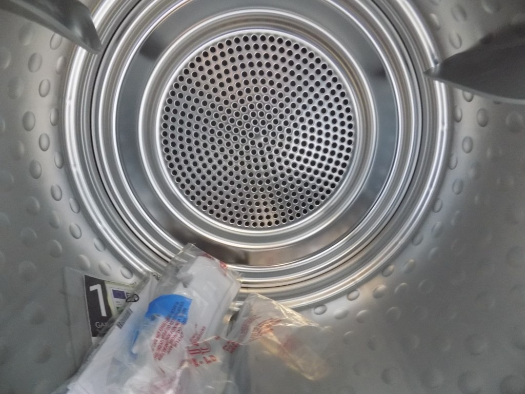 Сушилня AEG TR8AMZ68