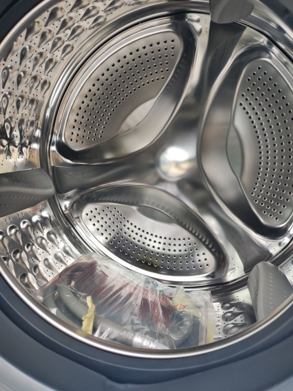 Пералня със сушилня Cecotec Bolero WashDry 10680