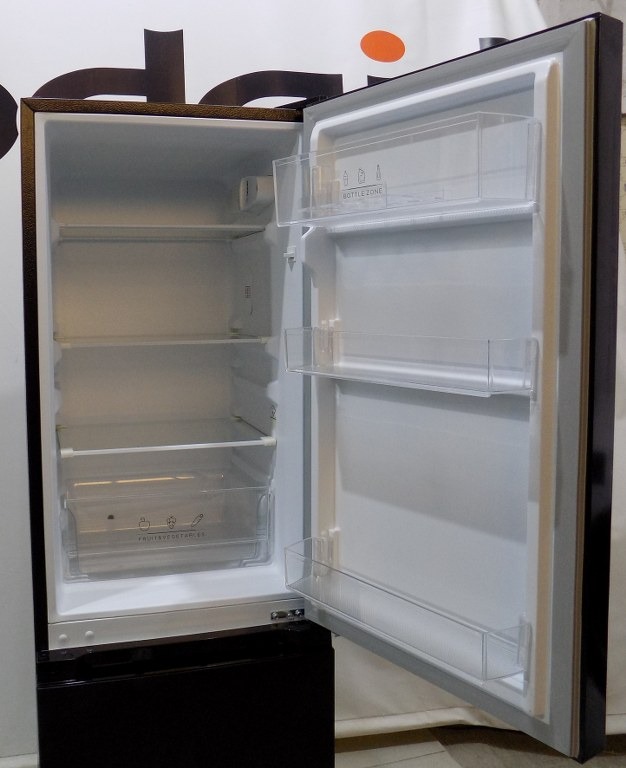 Хладилник COMFEE RCB169DK3