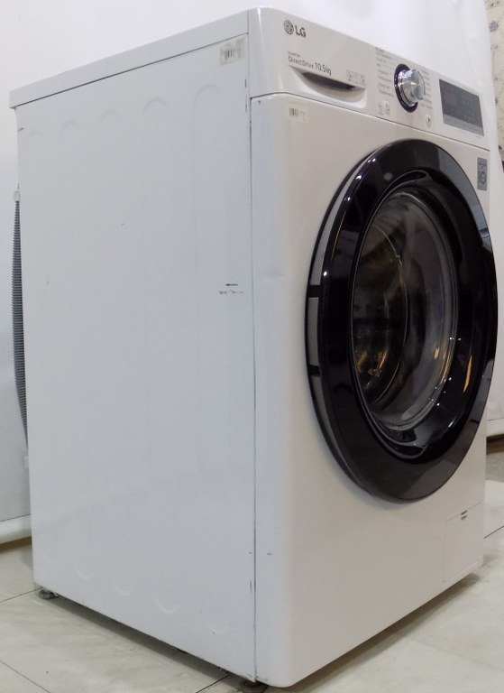 Пералня LG Electronics F4WV310SB