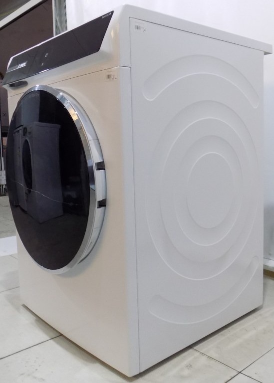 Сушилня Bosch WRB247C40 seria 8