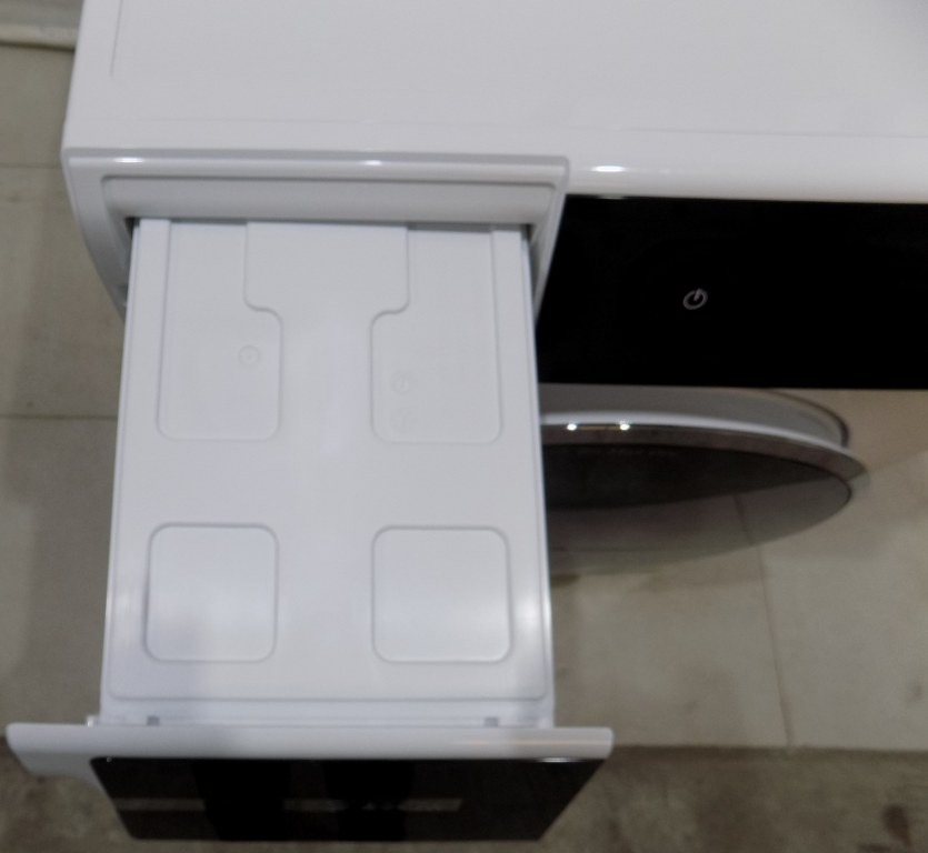 Сушилня Bosch WRB247C40 seria 8