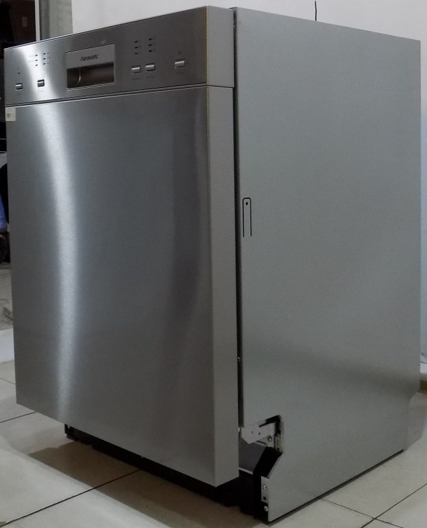 Съдомиялна за вграждане HANSEATIC HGU6082D137709HI