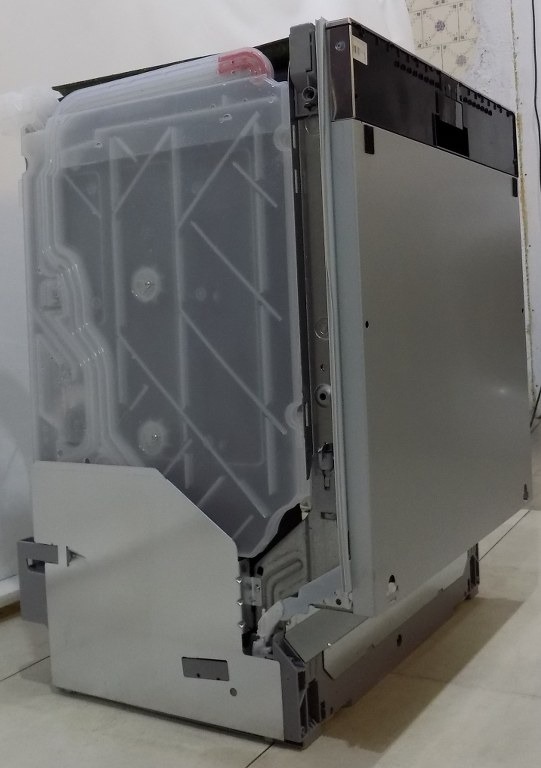 Съдомиялна за вграждане BOSCH SMV4ECX32E