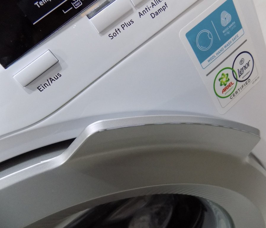 Пералня AEG Electrolux L6FB49VFL