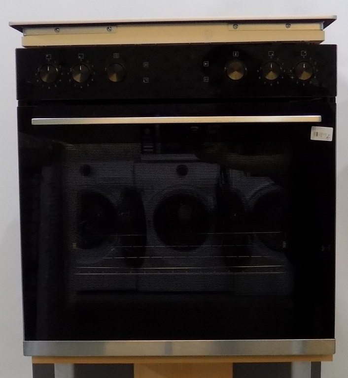 Фурна за вграждане с котлони HANSEATIC HBCO7210A1+HI46074CA