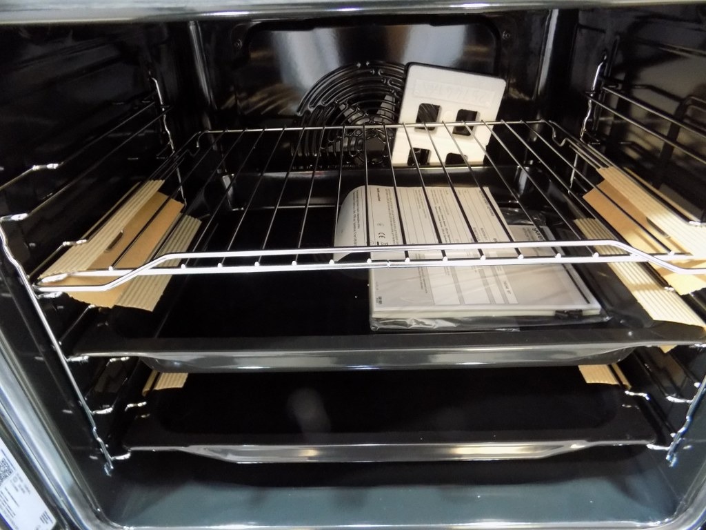 Фурна за вграждане GORENJE BOS67371CLB