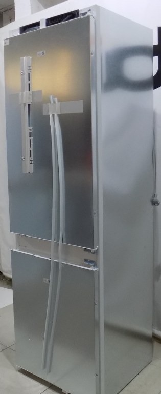 Хладилник за вграждане SIEMENS KI86NVSE0