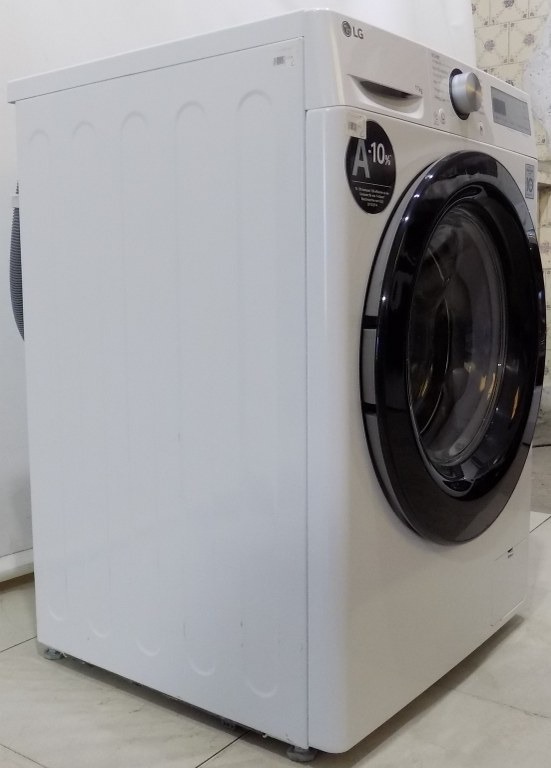 Пералня LG F4WR4911P