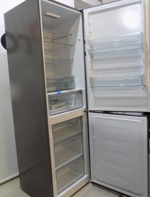 Хладилник GORENJE NRK619C61X4OT