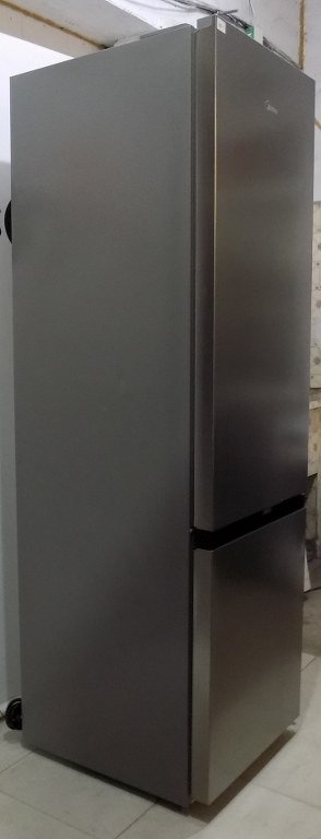 Хладилник Midea MERB445MIC46