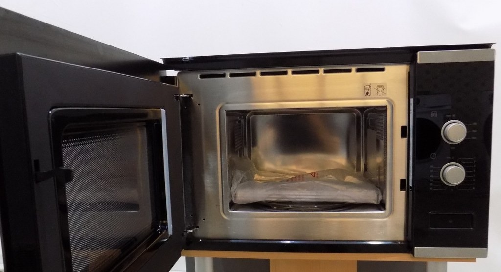 Микровълнова Bosch BFL520MS0