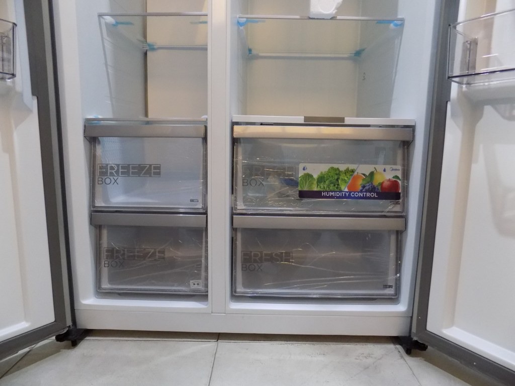 Двоен хладилник Midea MDRS791MYA46