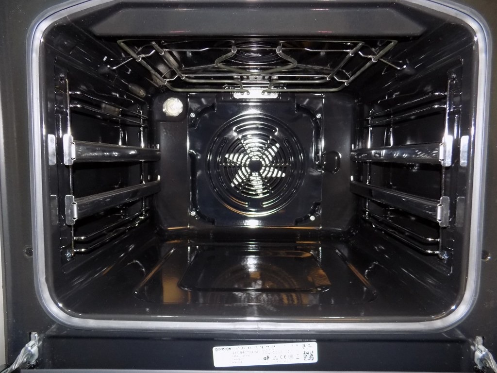 Готварска печка GORENJE GECS 6C70XPA