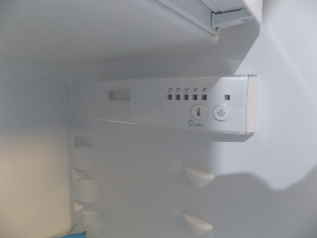 Хладилник за вграждане AEG Electrolux TF5OS882ES