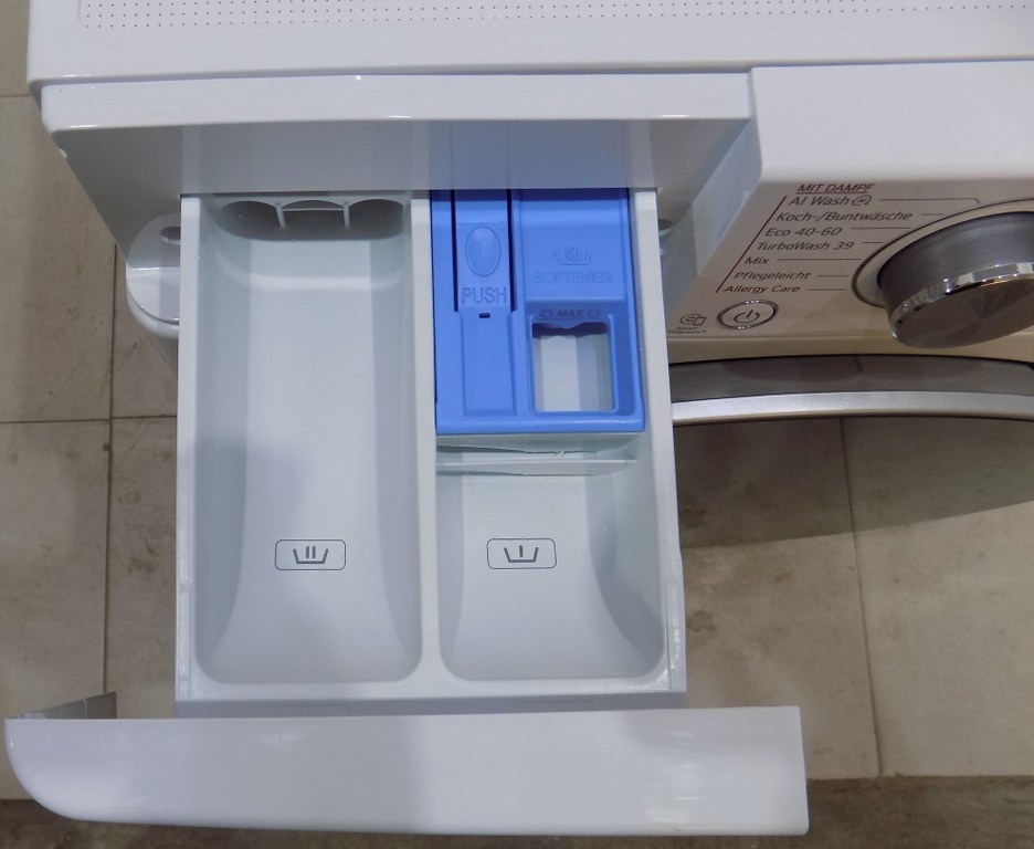 Пералня със сушилня  LG W4WR70X61