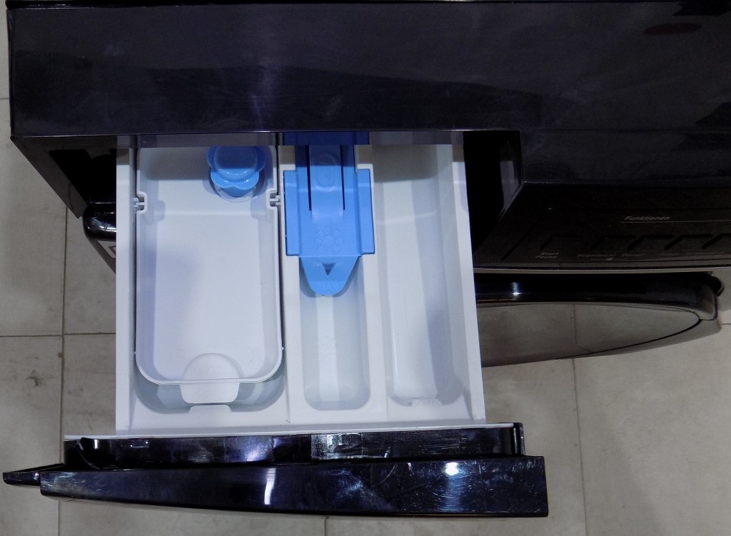 Пералня Sharp ES-PRO814BA-DE