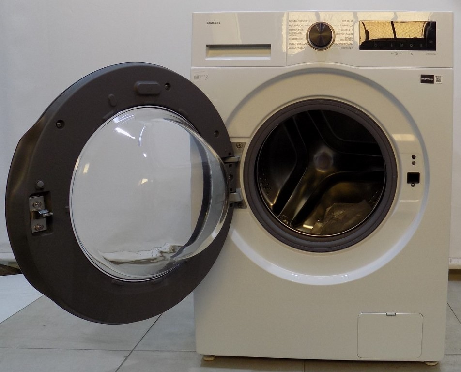 Пералня Samsung WW9A-10W