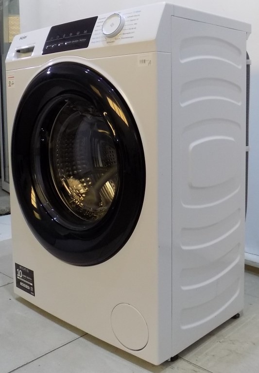 Пералня Haier HW80-BP14929