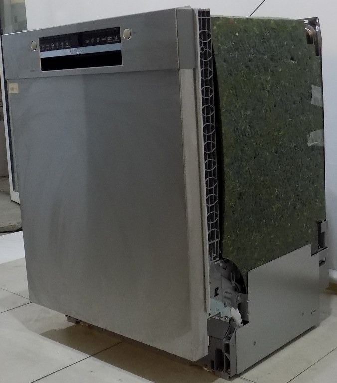 Съдомиляна за вграждане BOSCH SMU4EVS09E