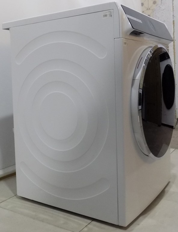 Сушилня Bosch WRB247C40