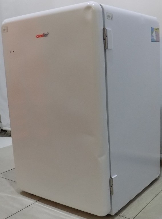 Хладилник COMFEE RCD113WH2RT(E)