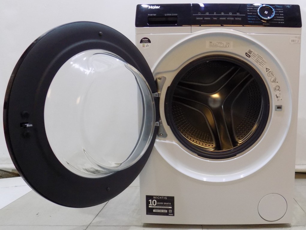 Пералня Haier HW81-NBP14939