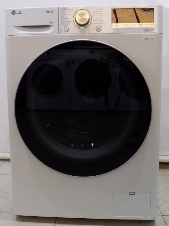 Пералня LG F4WV709P1E