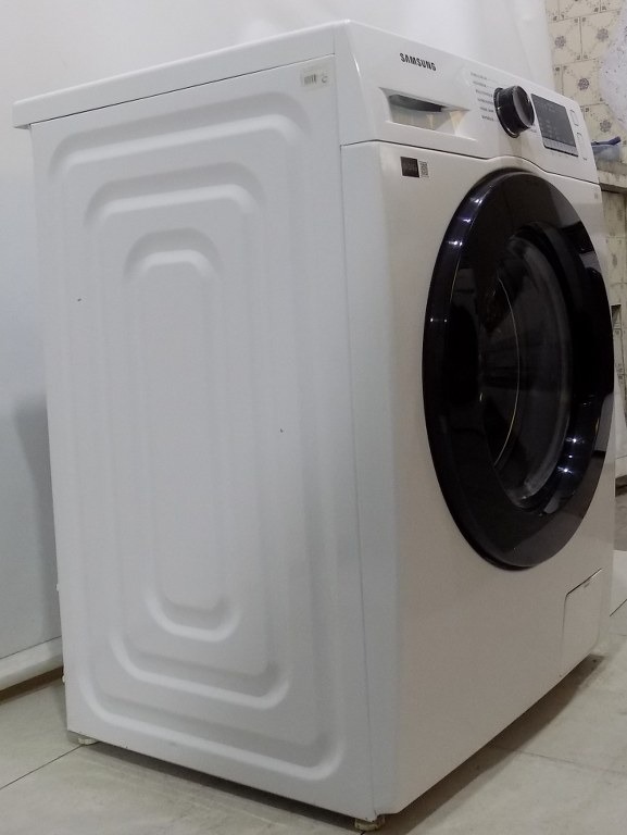 Пералня Samsung WW91T4048CEEG