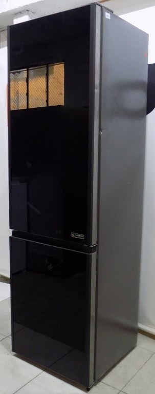 Хладилник Hisense RB440N4ACA