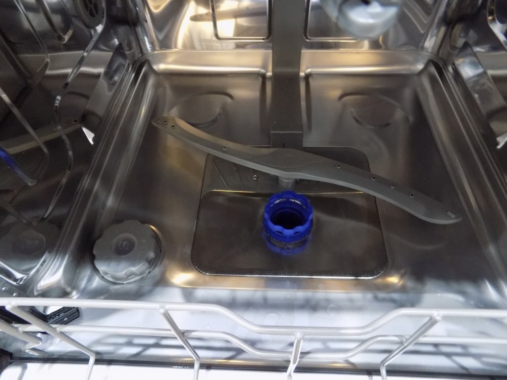 Съдомиялна за вграждане Midea SU 5.35X14CS