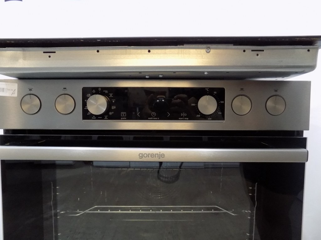 Фурна за вграждане с котлони Gorenje Hot Air Inox Set 4