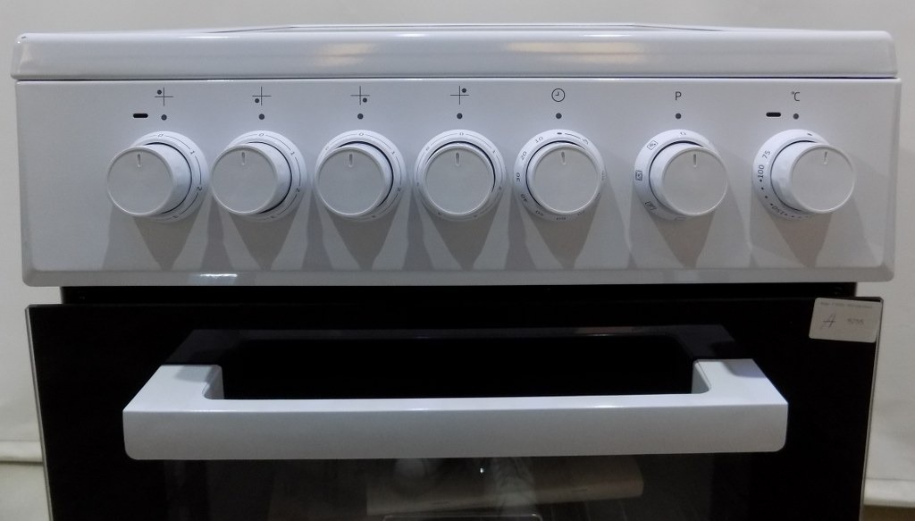 Готварска печка Beko FSM57100GW Herd