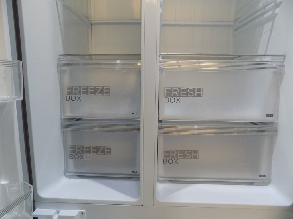 Двоен хладилник Midea KS-EIX 6.23
