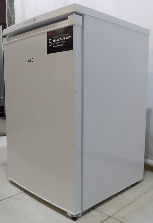 Охладител AEG RTS814DXAW