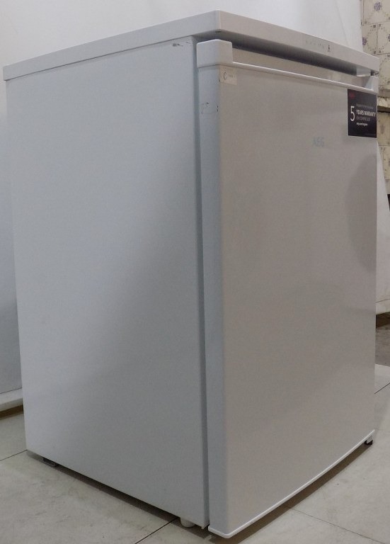 Охладител AEG RTS814DXAW