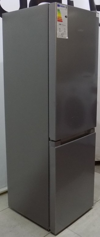 Хладилник Comfee RCB169DS3