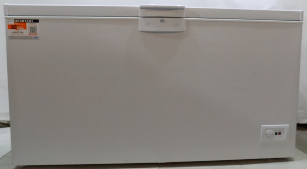 Голям фризер Beko HSM46740