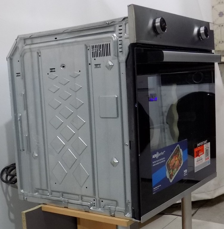 Фурна за вграждане Beko BBIE12000X
