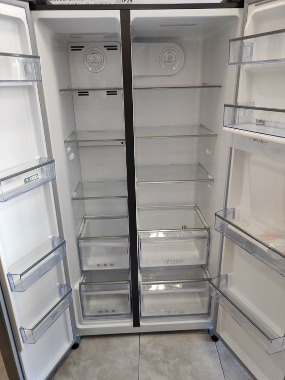 Двоен хладилник Beko GNO5322WDXPN