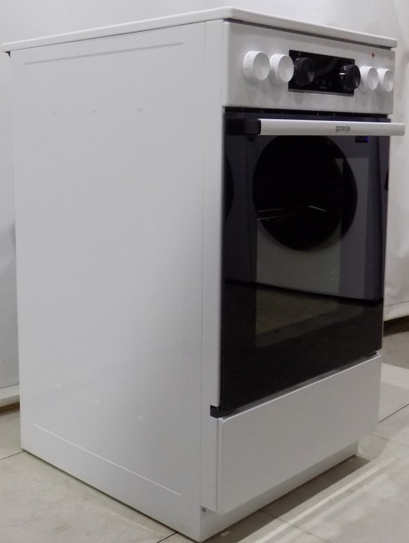 Готварска печка Gorenje GEC5C43WGAMZ