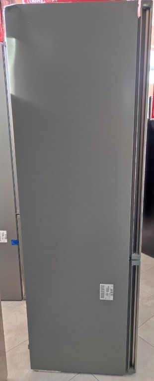 Хладилник Bosch KGN492IAF