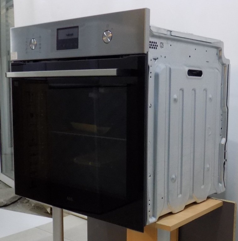 Фурна за вграждане AEG OU5PB40SM Serie 5000