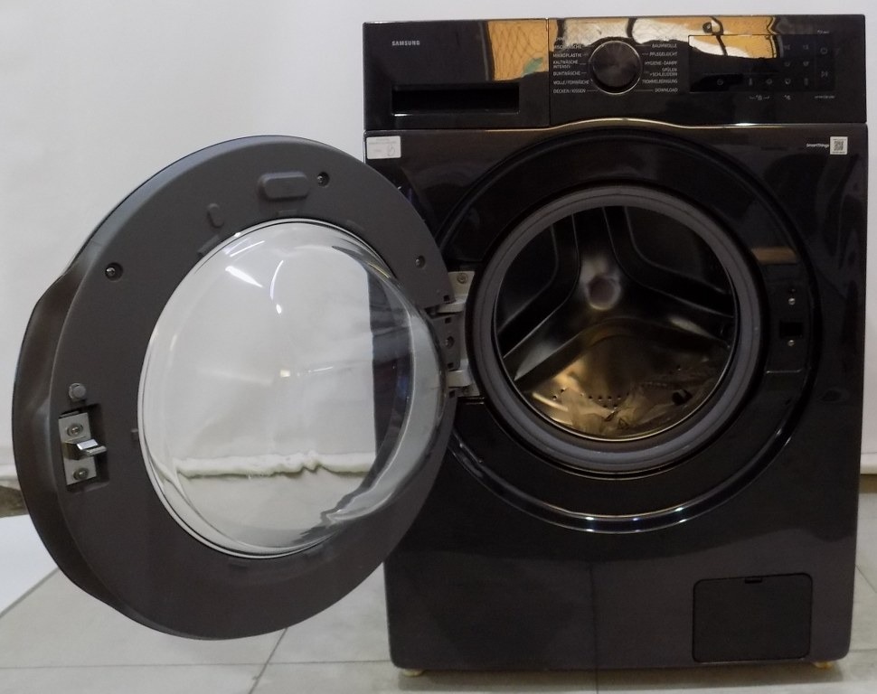 Пералня Samsung WW90CGC04AABEG